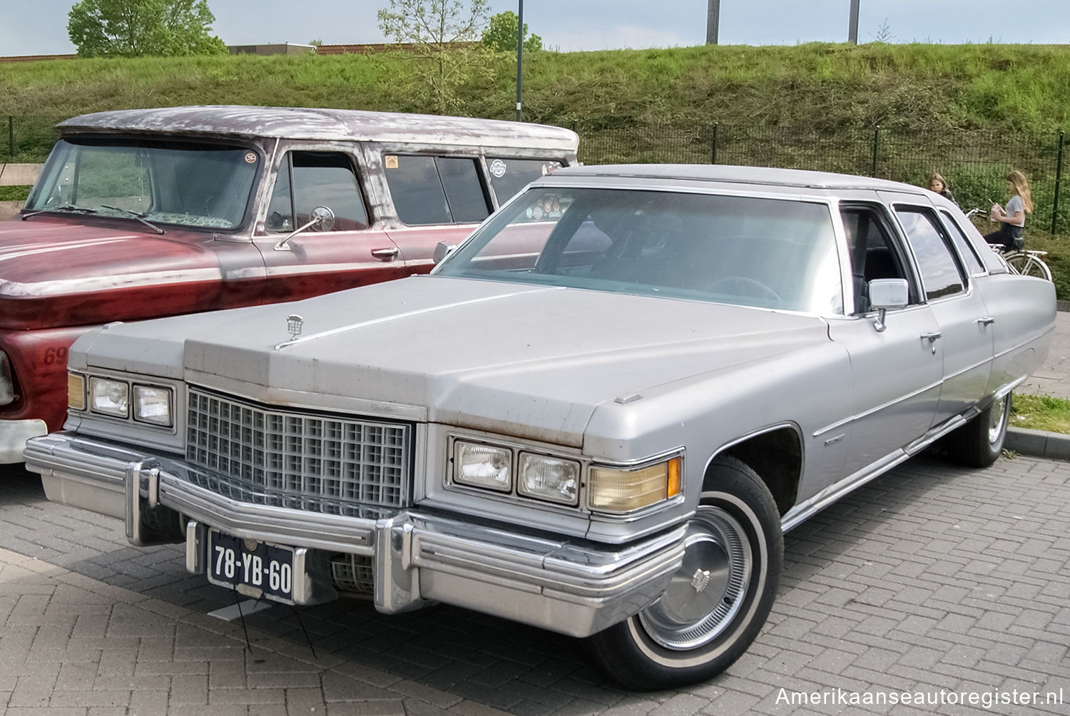 Cadillac Series 75 uit 1976